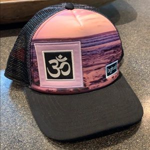 Big truck hat sunset beach mesh Black/pink. NWOT.